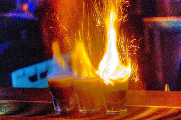 flameshots01-bright_dark_normal_tonemapped