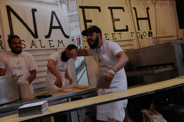 Takeaway orders, with an extra side of grooooovin'.